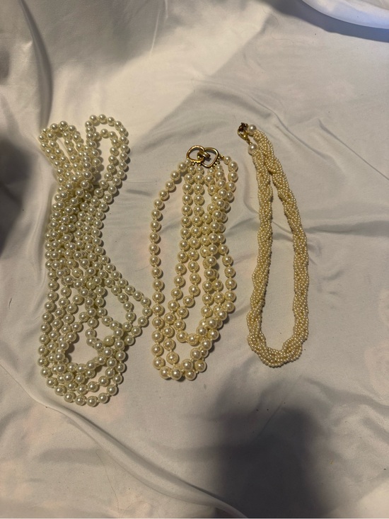 Jewelry - Vintage Pearl Costume Jewelry Lot